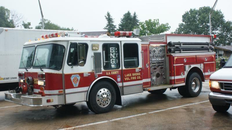 Engine 203 on it's way to be donated to a fire co in PA without a pump. 2014